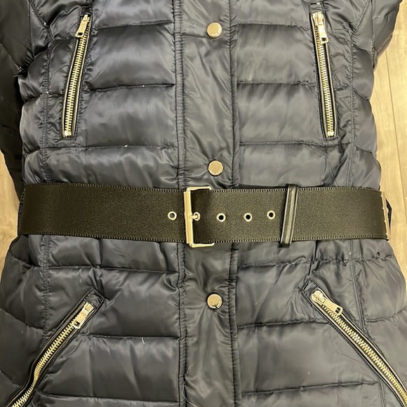 Navy Blue with light gold trim and Black Belt on waist and cuffs. Black Faux fur - Picture 6 of 9